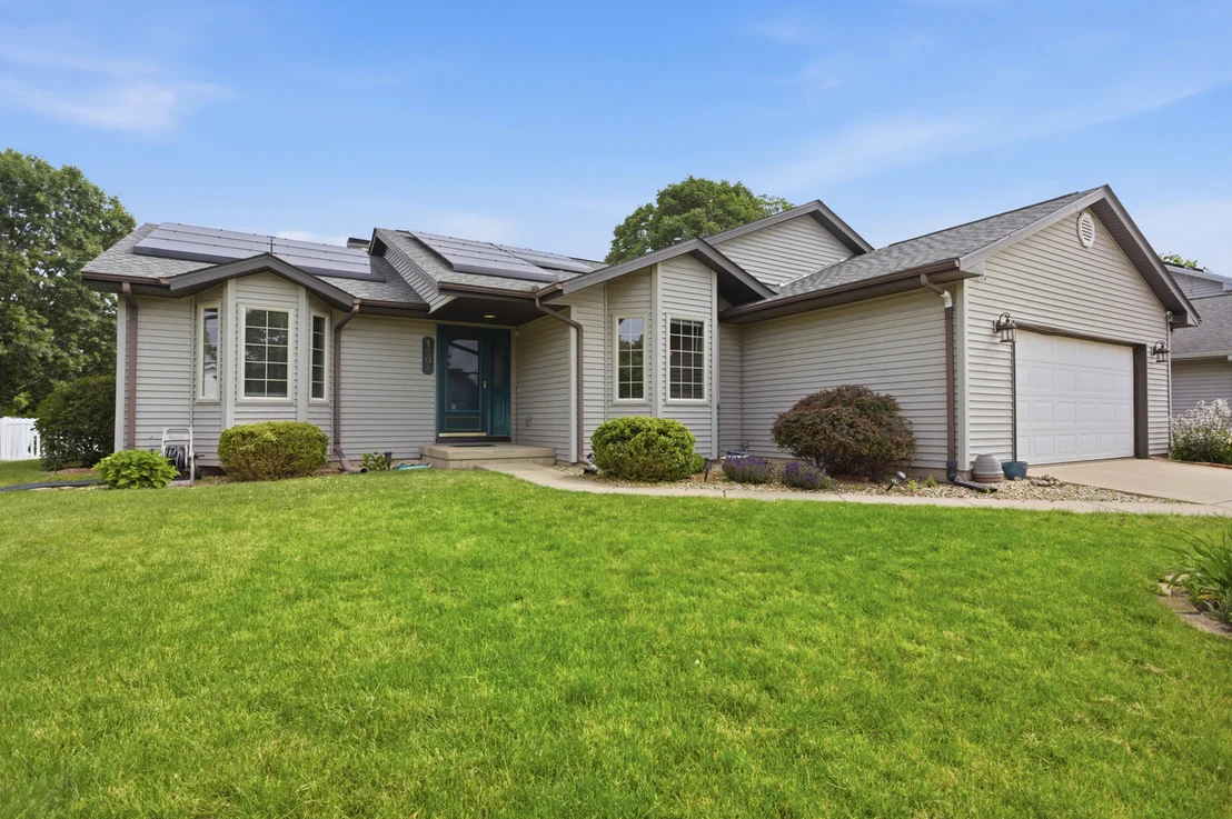 Photo of 1802 Silver Hill Drive