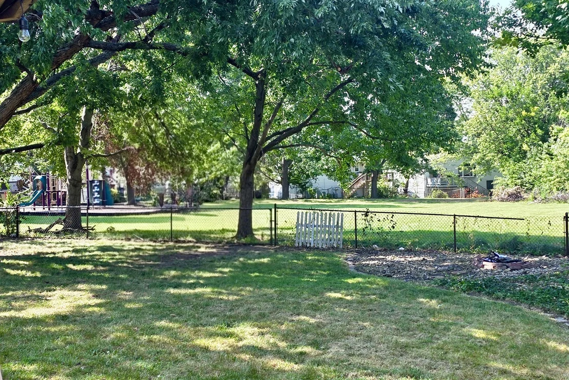 Photo of 1416 N Hershey Road