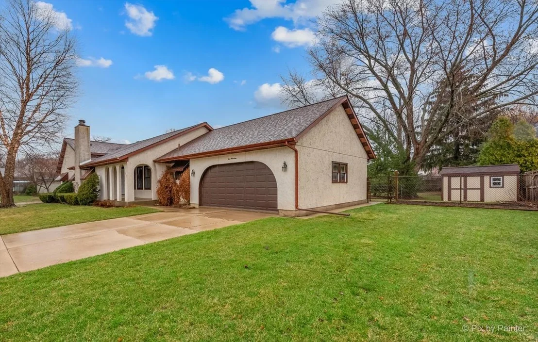Photo of 219 Brookside Drive