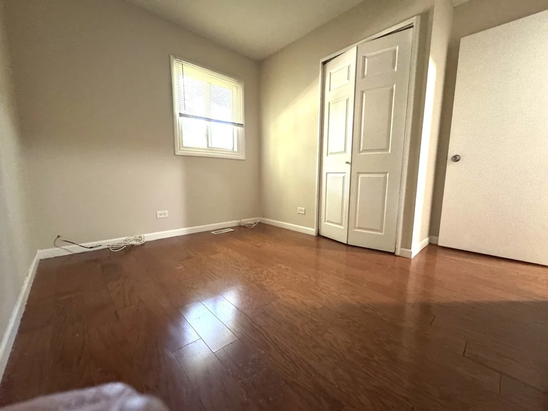 Photo of 1851 Mckool Avenue