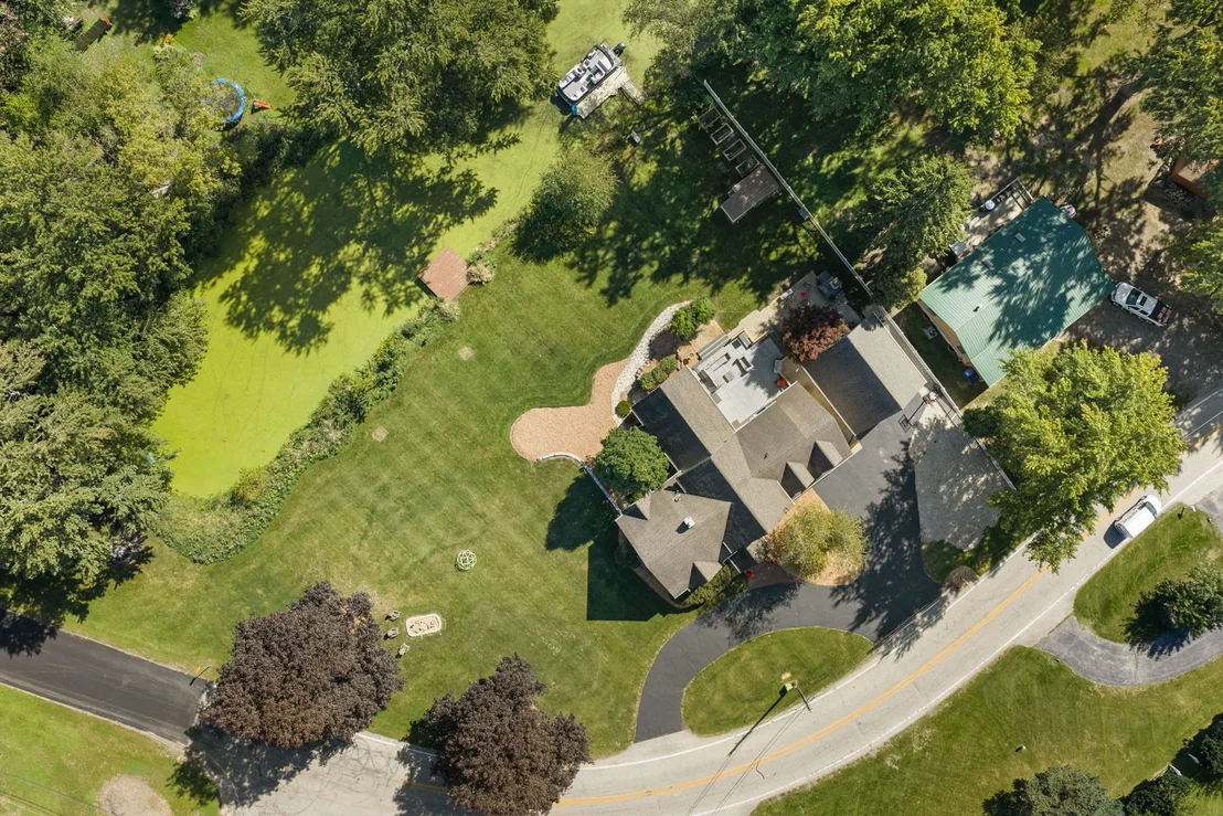 Photo of 27069 W FOX RIVER Road