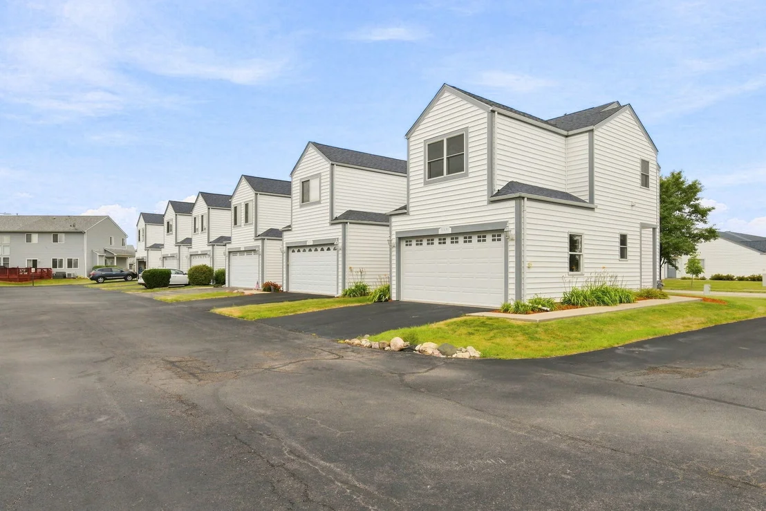 Photo of 1800 Waters Edge Drive