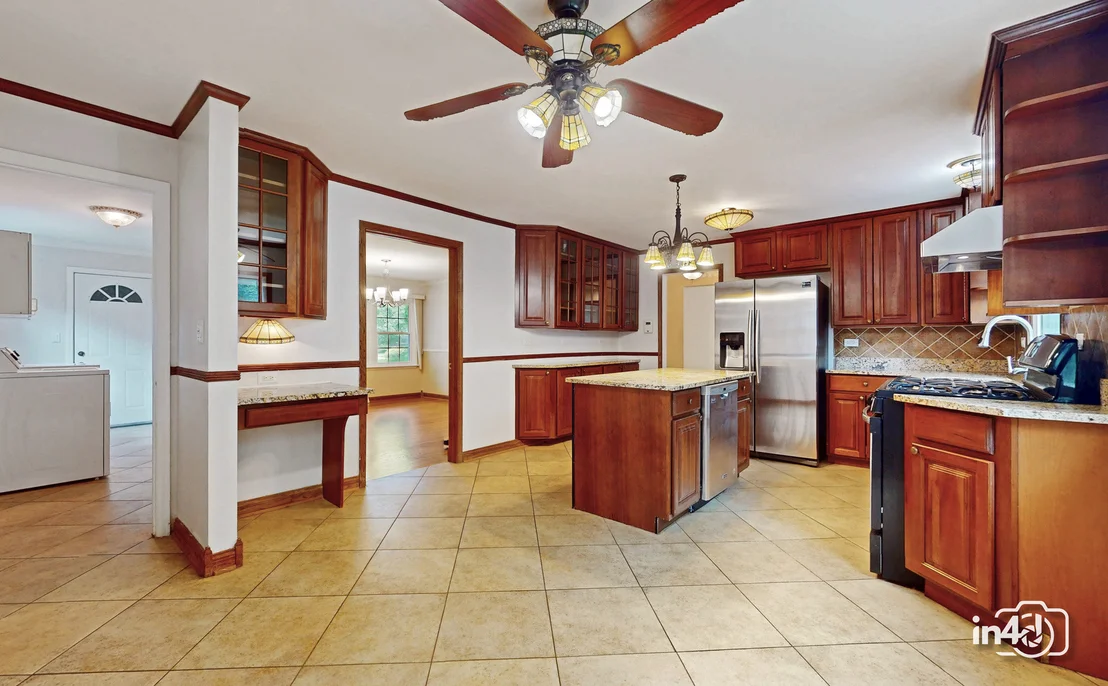 Photo of 2745 Covert Road