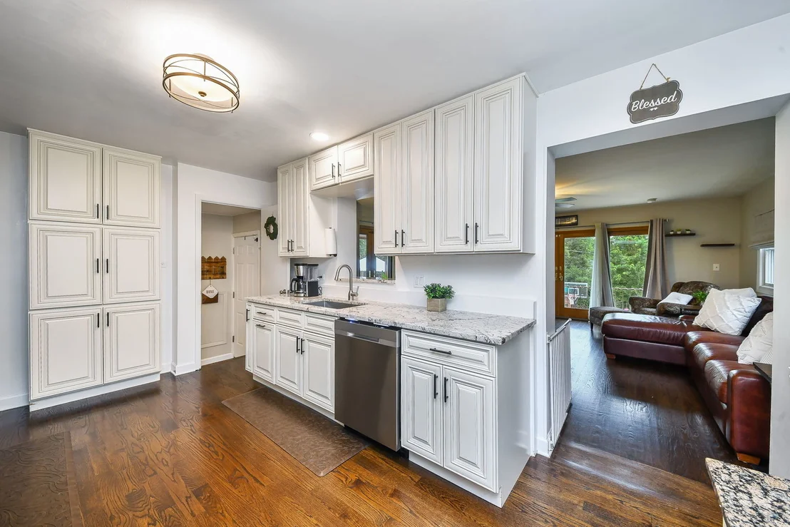 Photo of 263 Hillside Avenue