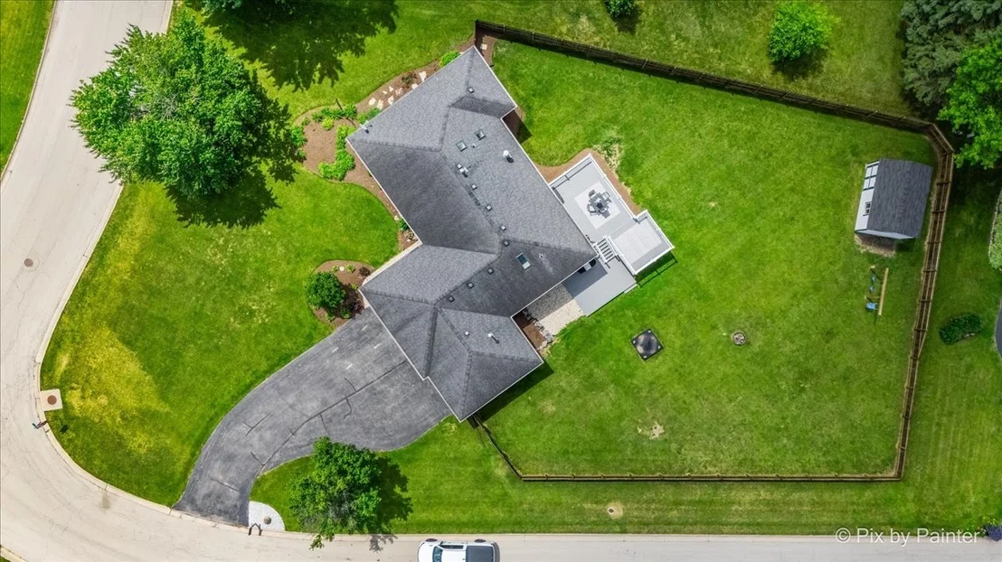 Photo of 7585 Derby Close
