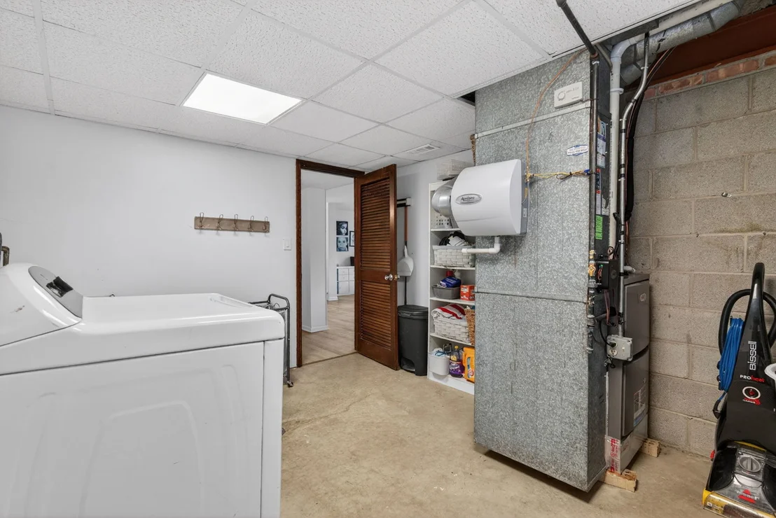 Photo of 8632 Clifford Drive