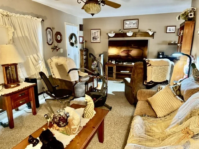 Photo of 205 N Pond Street