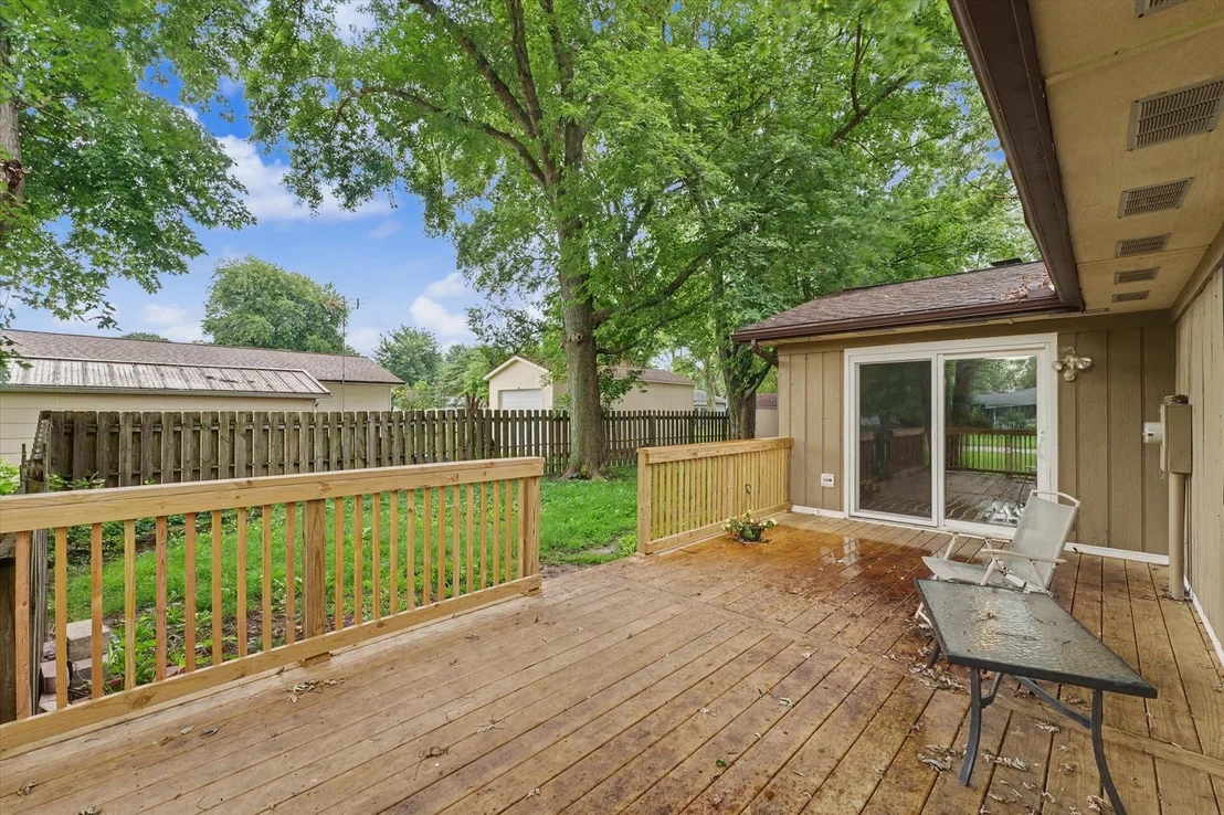 Photo of 110 N Joy Drive