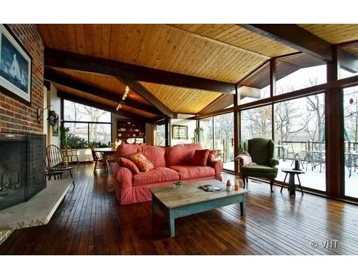 Photo of 1045 Morrison Road