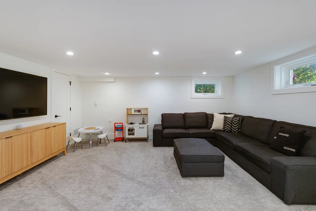 Photo of 840 Park Avenue