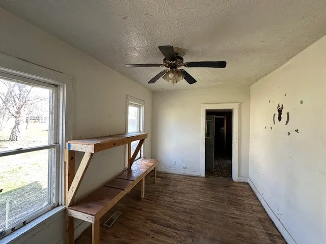 Photo of 102 N Jackson Street