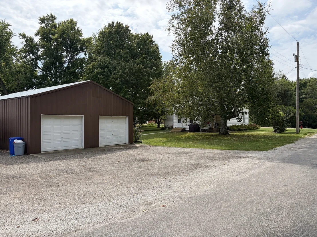 Photo of 211 N Seminary Street