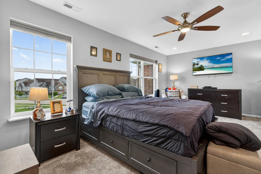 Photo of 1563 Deer Pointe Drive