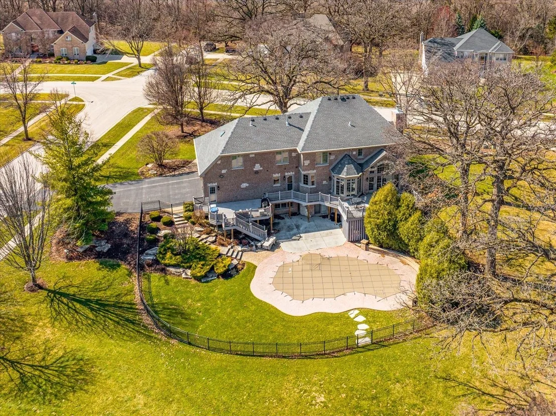 Photo of 519 Litchfield Lane