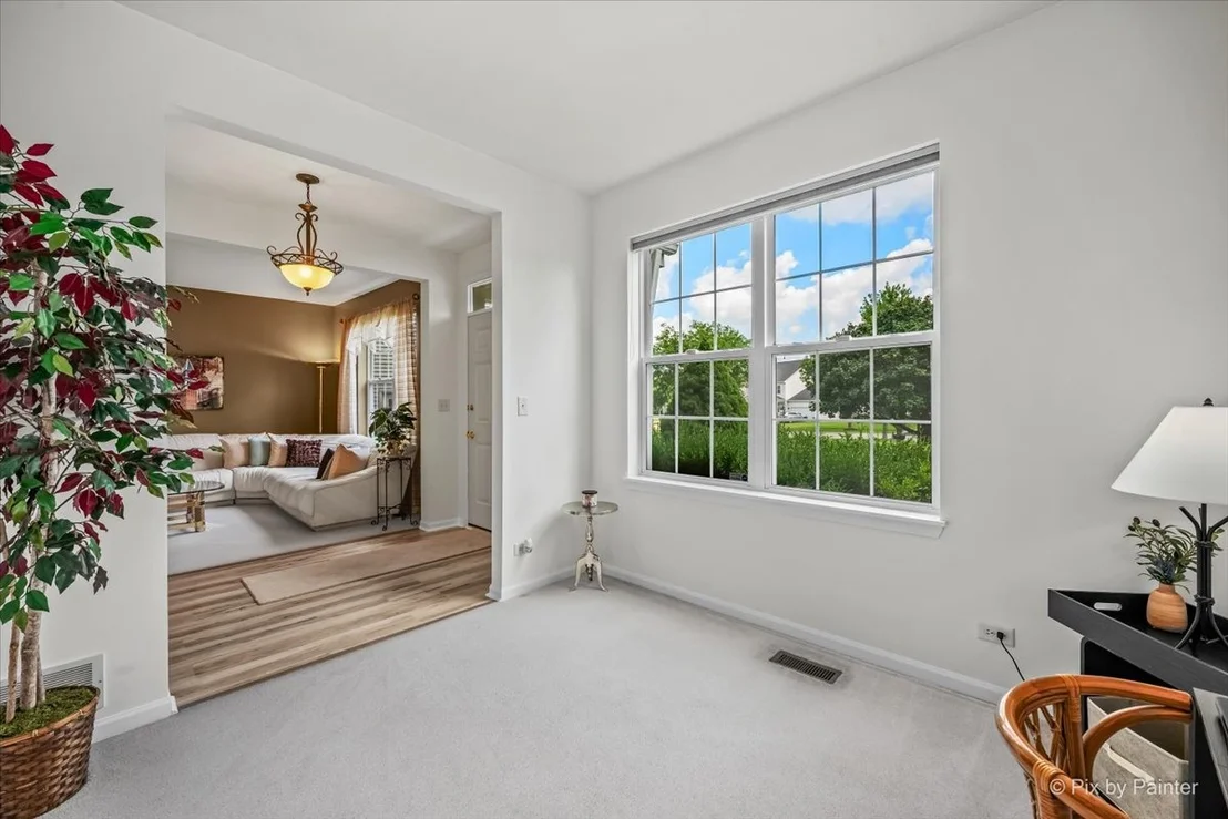 Photo of 2886 Camden Drive