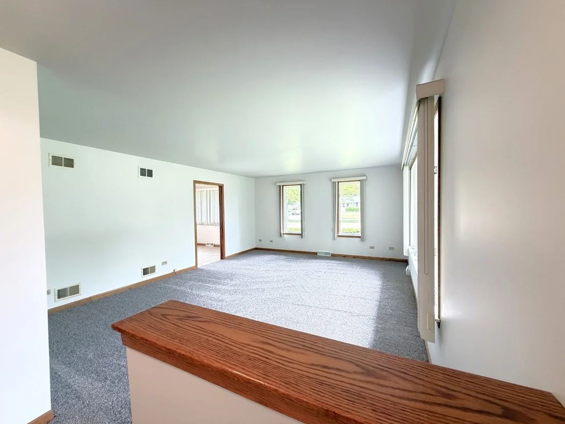 Photo of 901 Lark Street