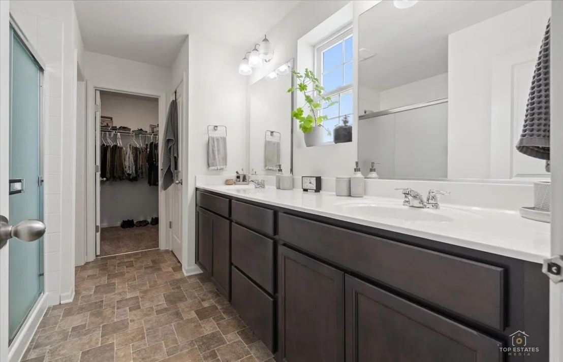 Photo of 25417 W Ryan Lane