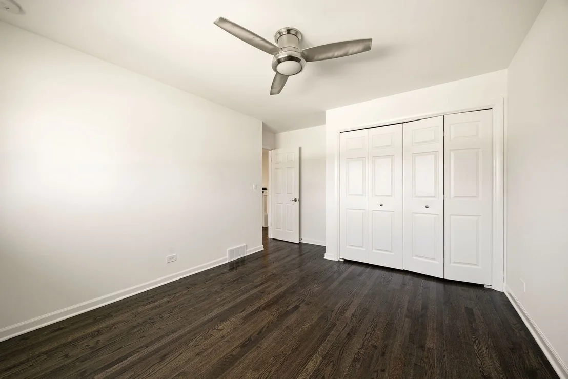 Photo of 215 HIBBARD Road