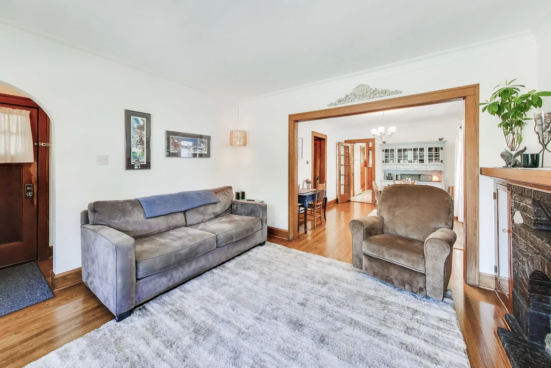 Photo of 934 Circle Avenue