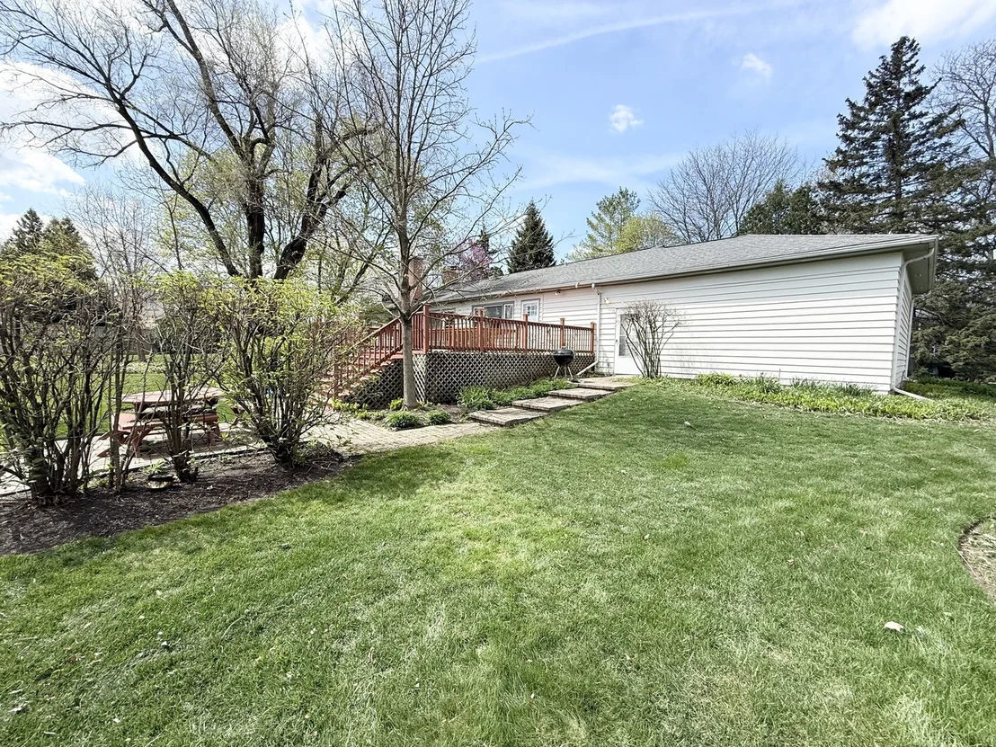 Photo of 1533 Crabtree Lane