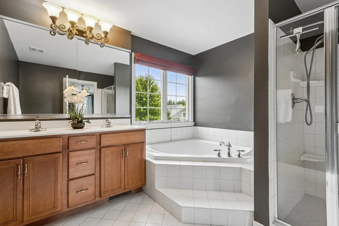 Photo of 16 Eagle Ridge Drive