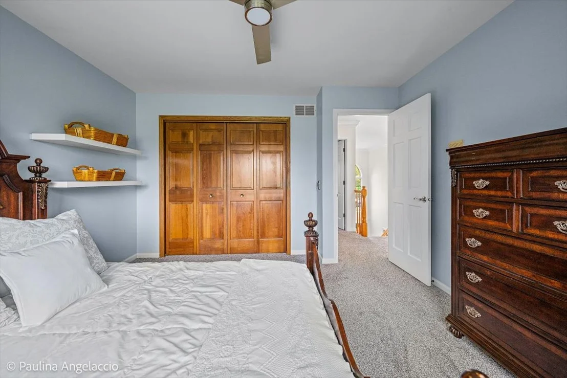 Photo of 1713 Edgewood Drive