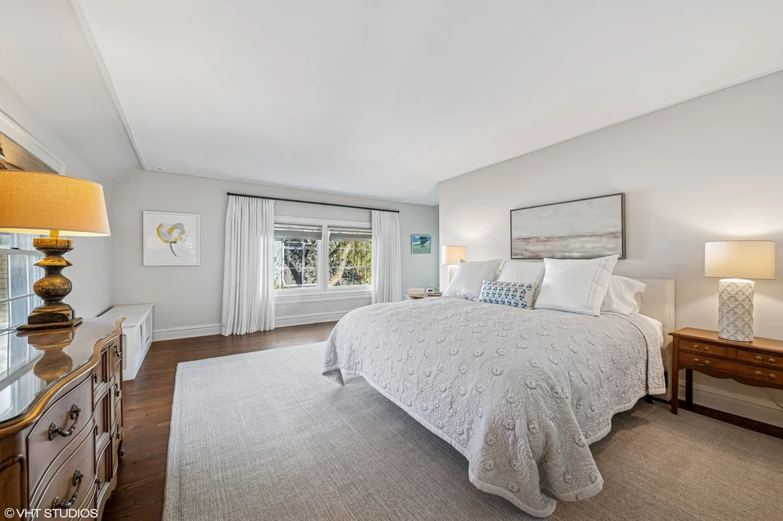 Photo of 560 Elm Street