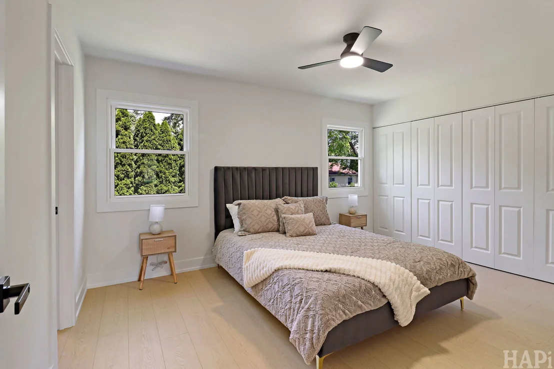 Photo of 166 E Cunningham Drive