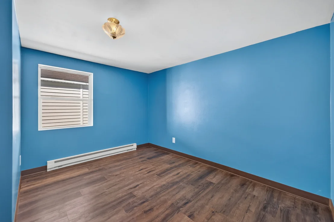 Photo of 216 9th Avenue