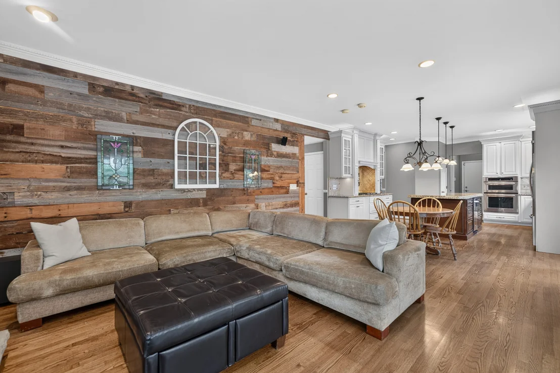 Photo of 1068 Fox Path