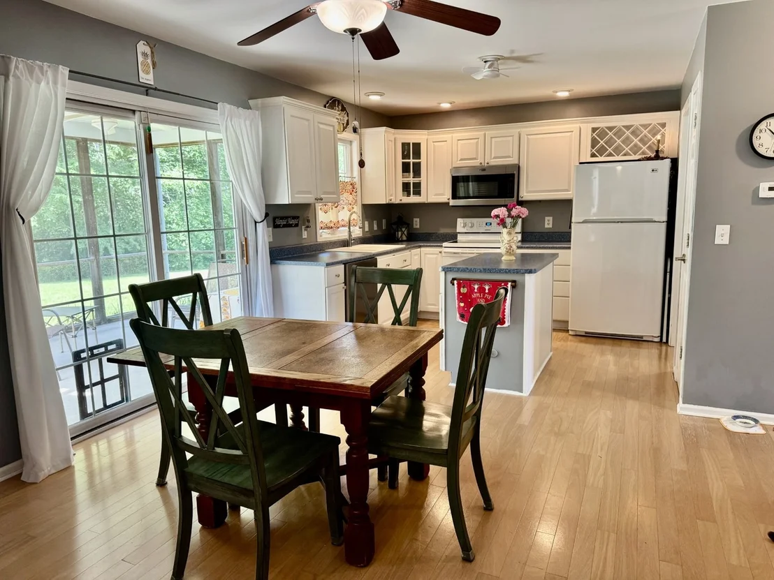 Photo of 712 Clancy Drive