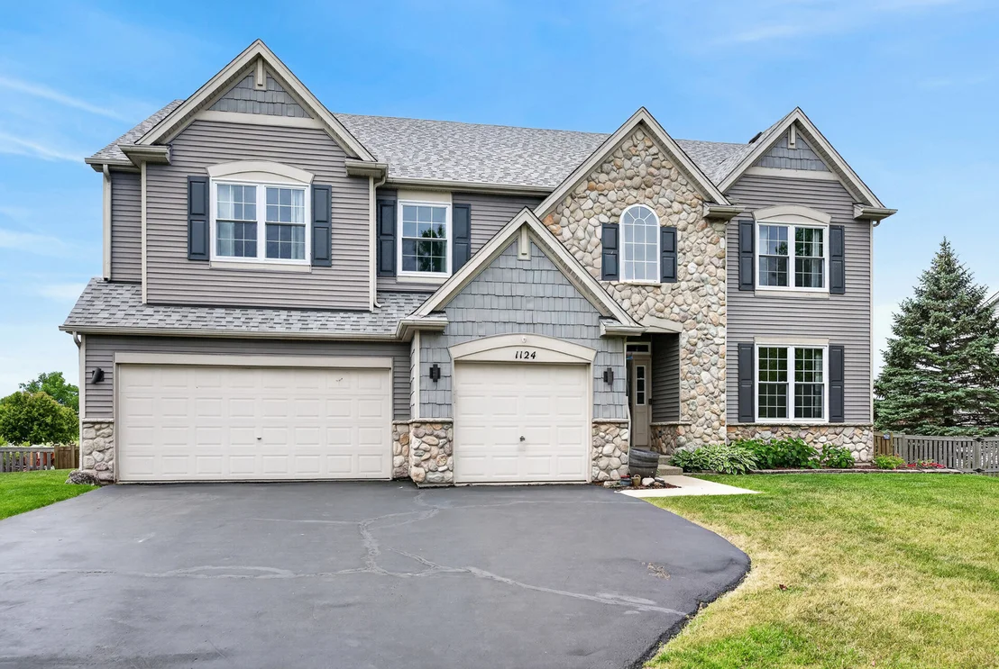 Photo of 1124 Ashlyn Lane