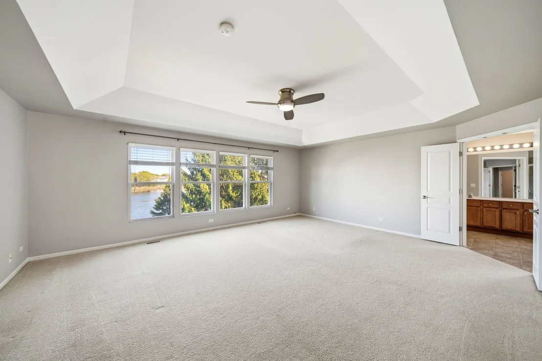 Photo of 18950 W Glenhurst Drive
