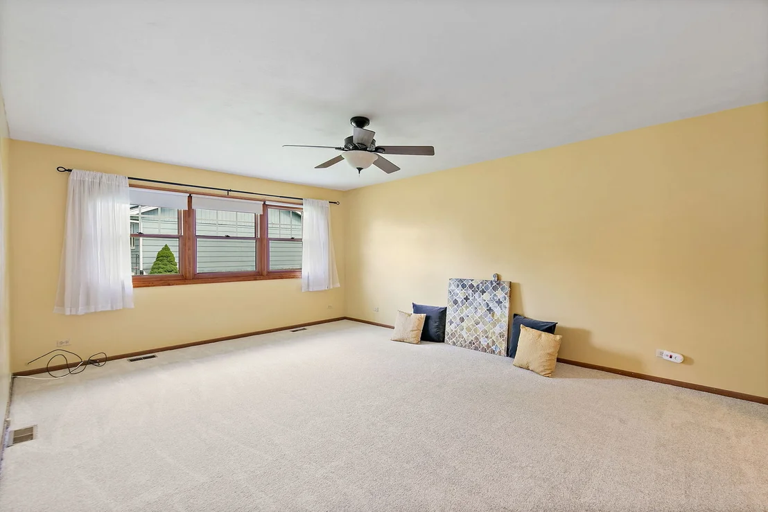 Photo of 104 Millis Lane