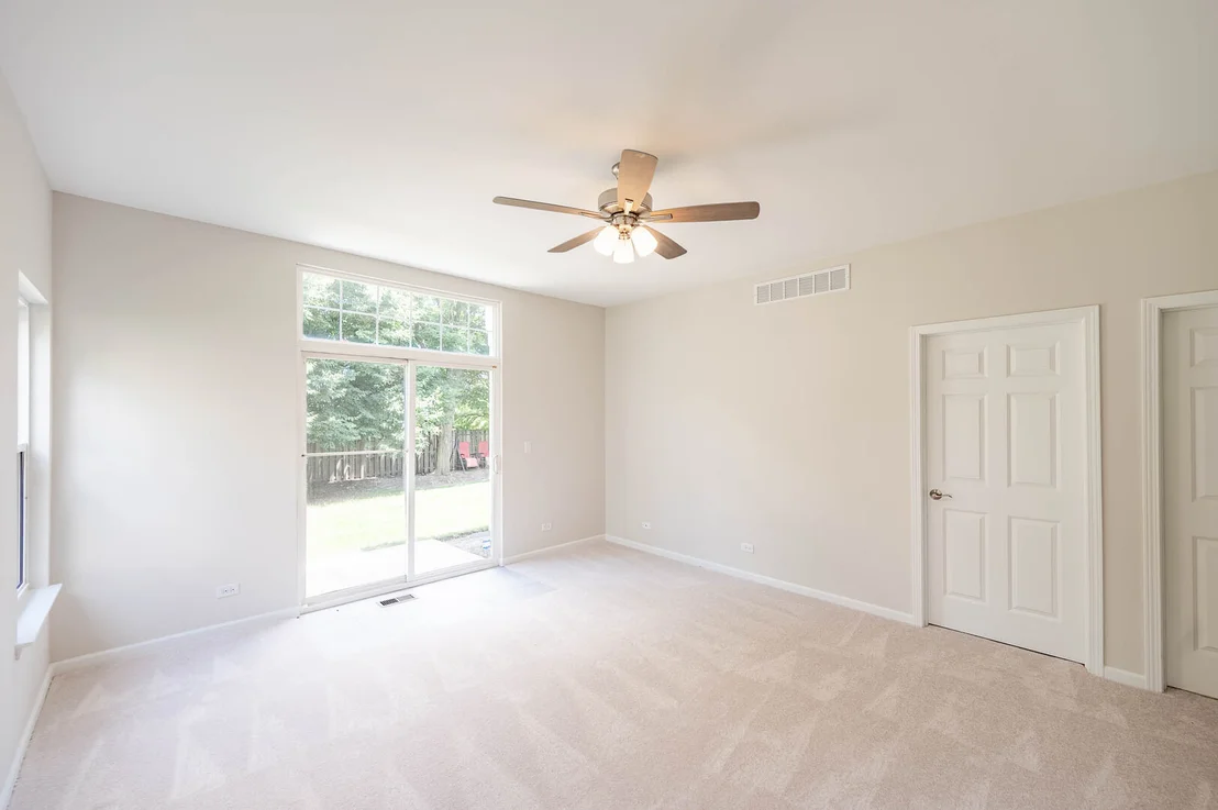 Photo of 3325 Rosecroft Lane