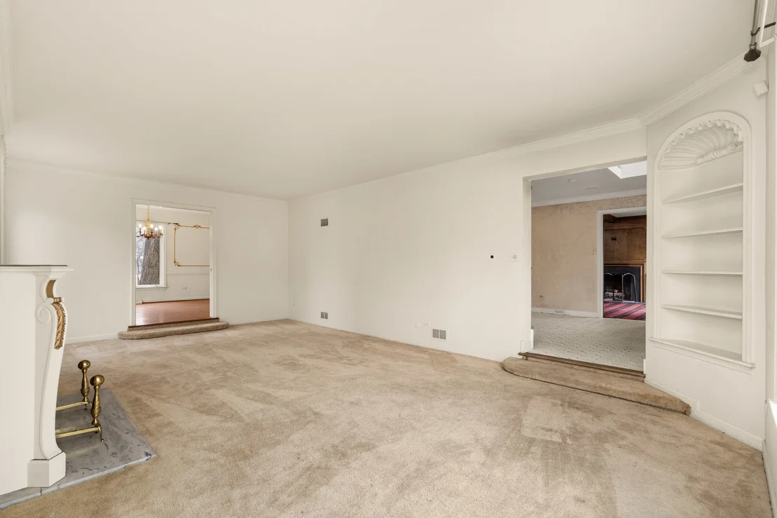 Photo of 30 Strauss Lane