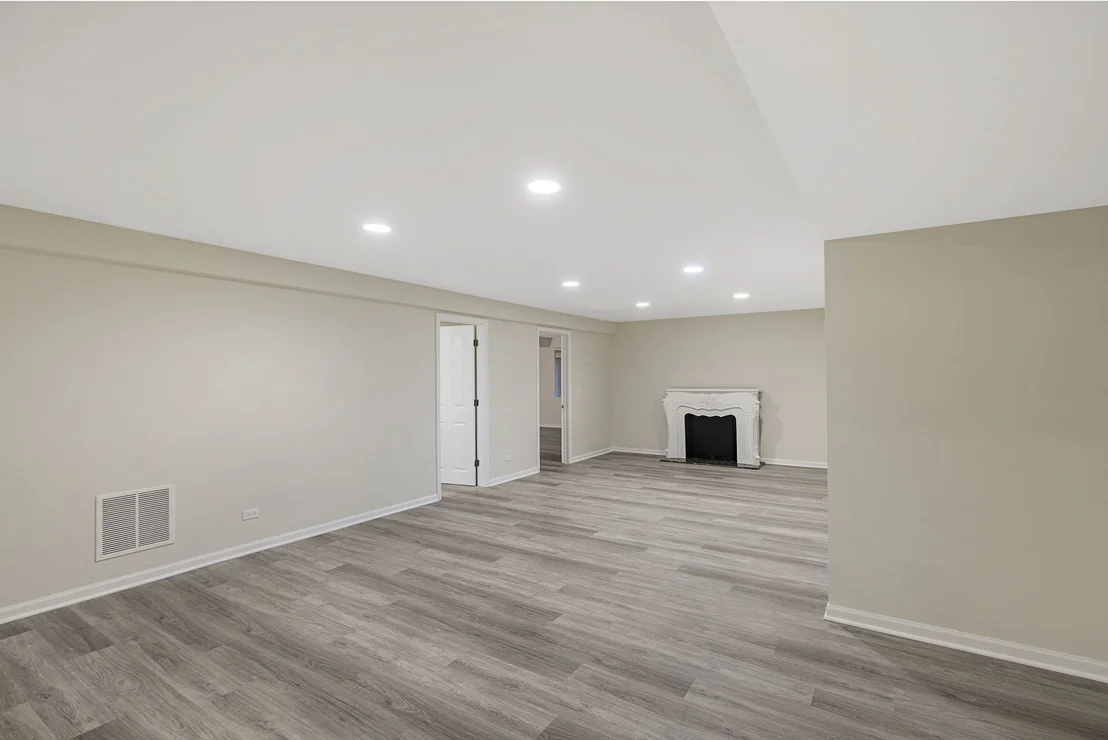 Photo of 488 White Oak Lane