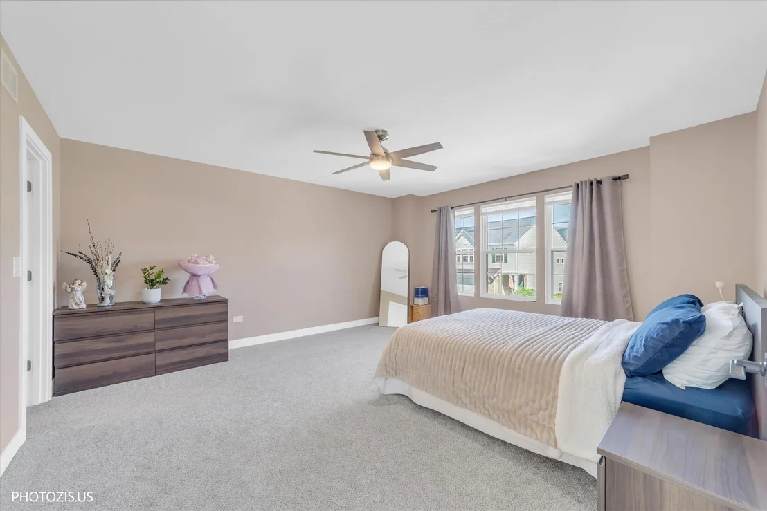 Photo of 1331 Acorn Drive