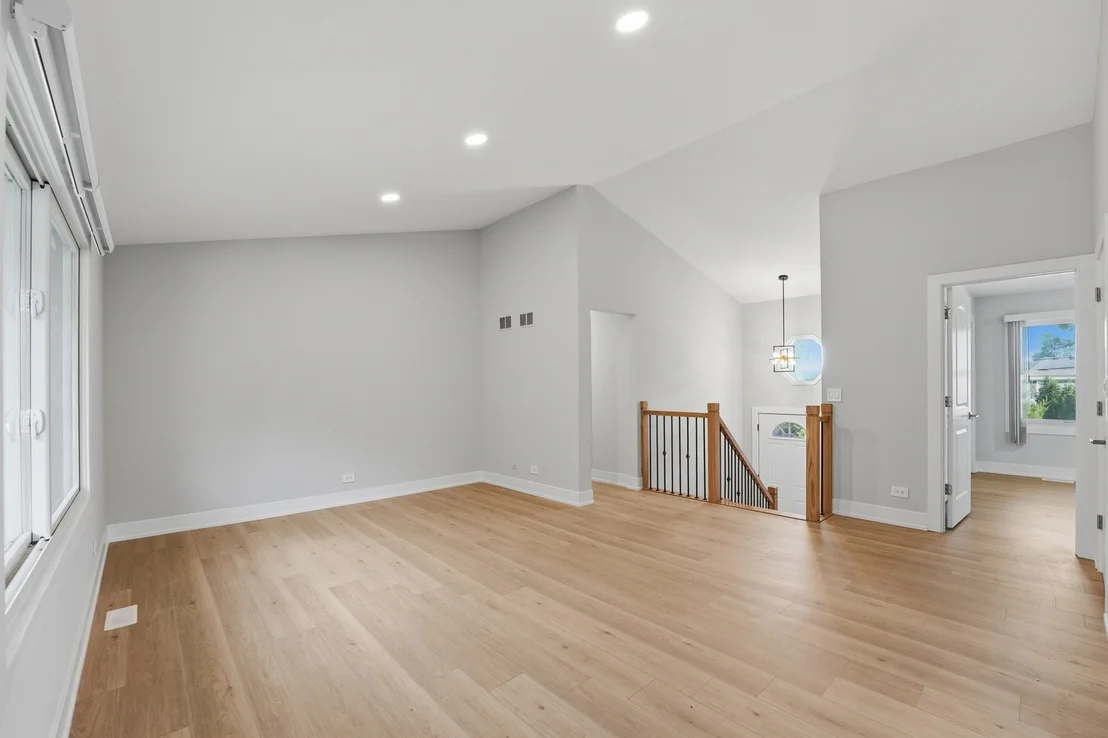 Photo of 136 edgewater Drive
