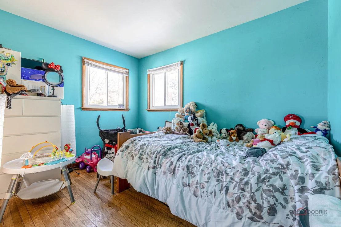 Photo of 908 E Central Road