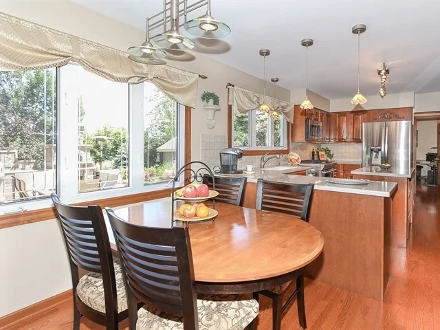 Photo of 614 Applegate Lane