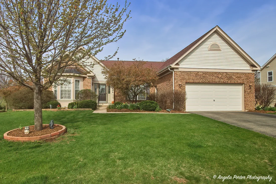 Photo of 2605 PARKER Lane