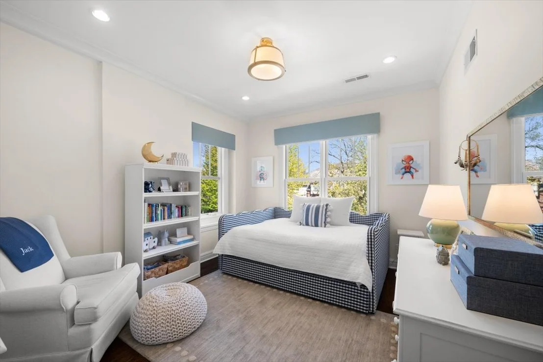 Photo of 1482 Edgewood Lane