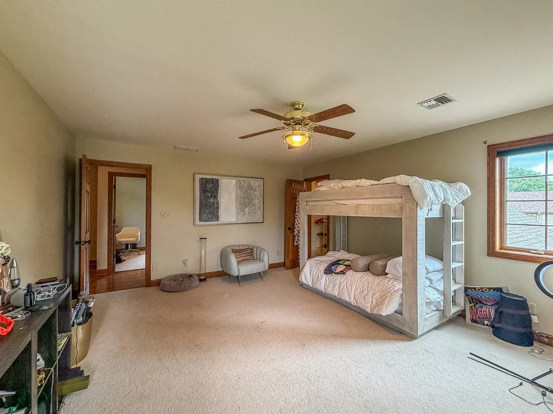 Photo of 613 Pittsfield Drive