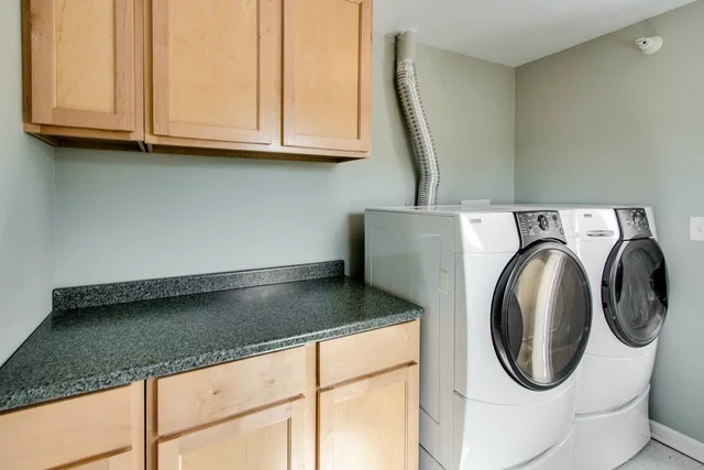 Photo of 525 South Boulevard