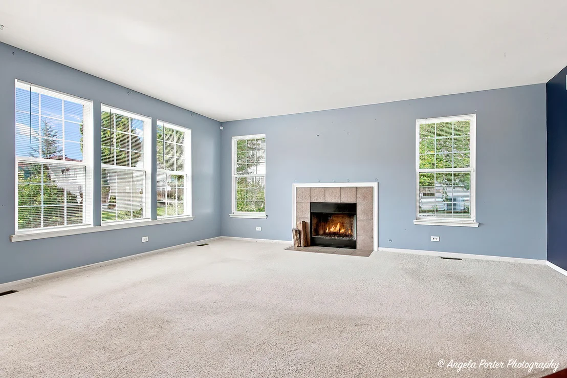 Photo of 429 W Newbridge Lane
