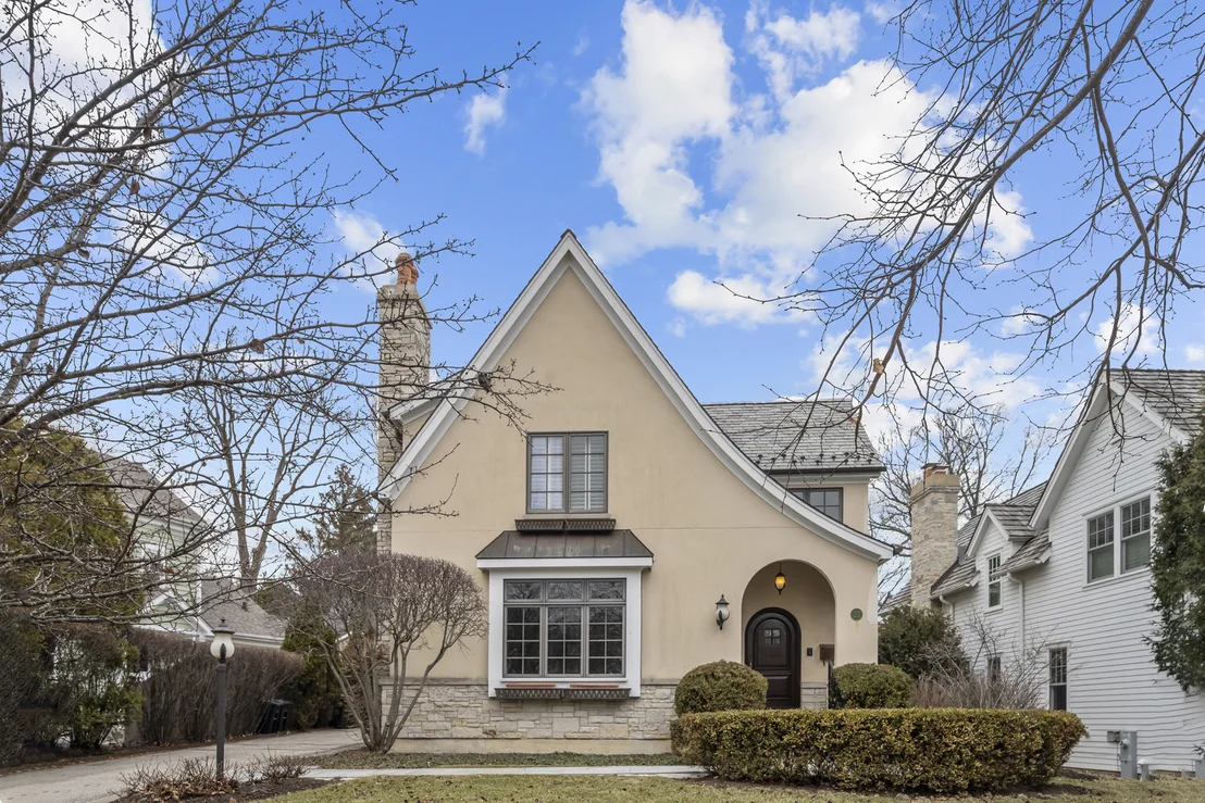 Photo of 33 Washington Circle