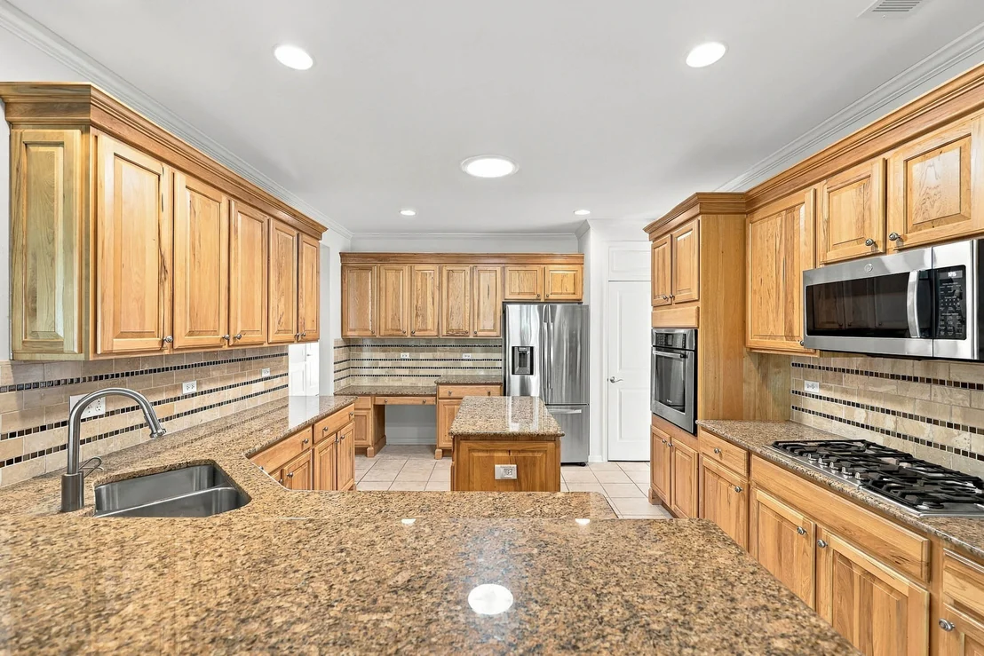 Photo of 13480 CRESTVIEW Drive