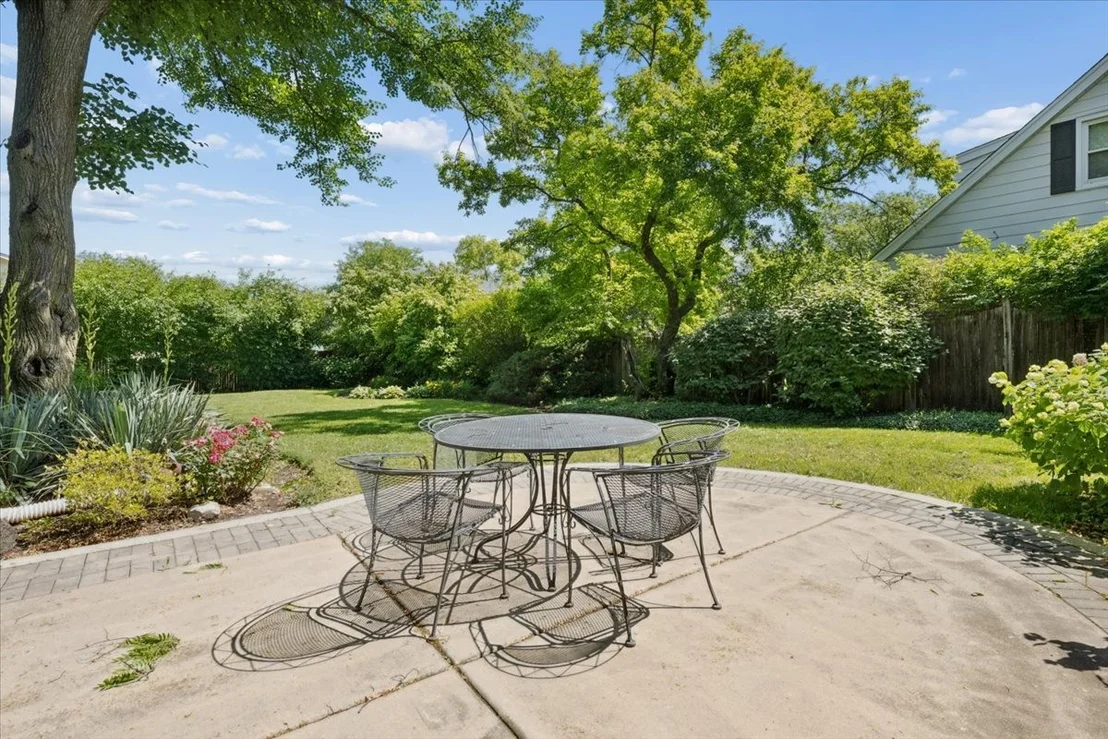 Photo of 3724 Winnetka Road