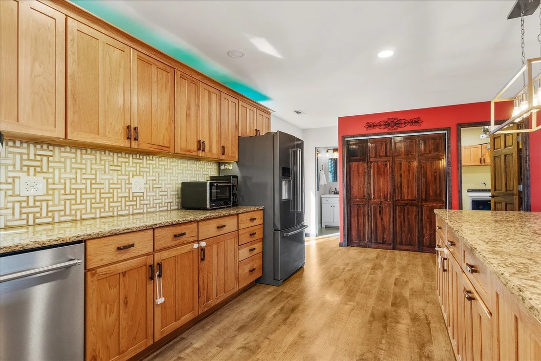 Photo of 25 Seneca Drive